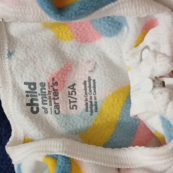 5T footie pjs - Picture 2 of 2